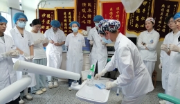口腔科开展实习生感控专项培训 筑牢手卫生防线，规范诊疗操作