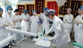 口腔科开展实习生感控专项培训 筑牢手卫生防线，规范诊疗操作